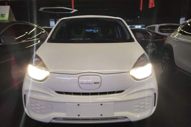 Used Roewe Clever 2021 302 km New Four-Seater Super-Efficient Version Front