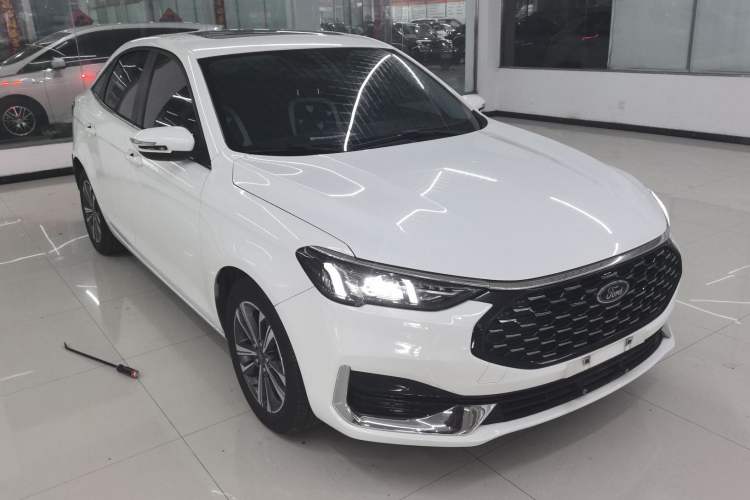 Used Ford Escort 2021 1.5L Automatic Diamond Edition
