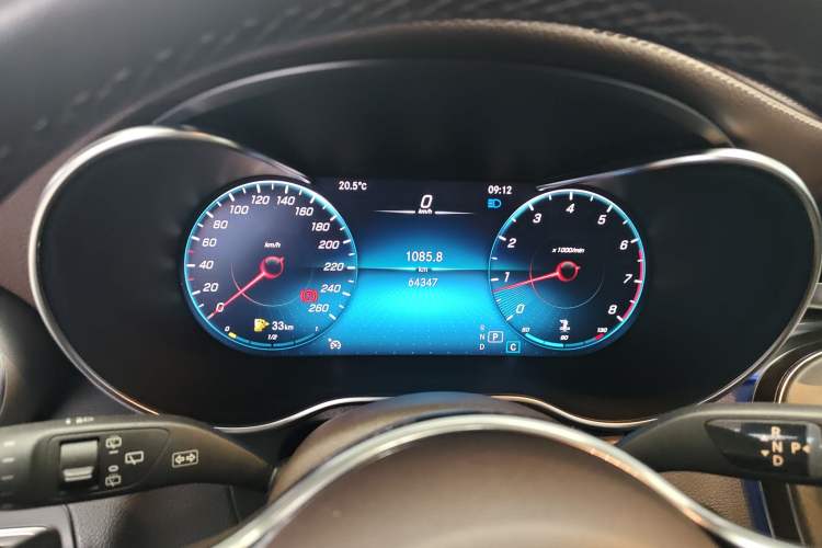 Used Mercedes-Benz GLC 2020 Facelift GLC 260 L 4MATIC Luxury Edition
