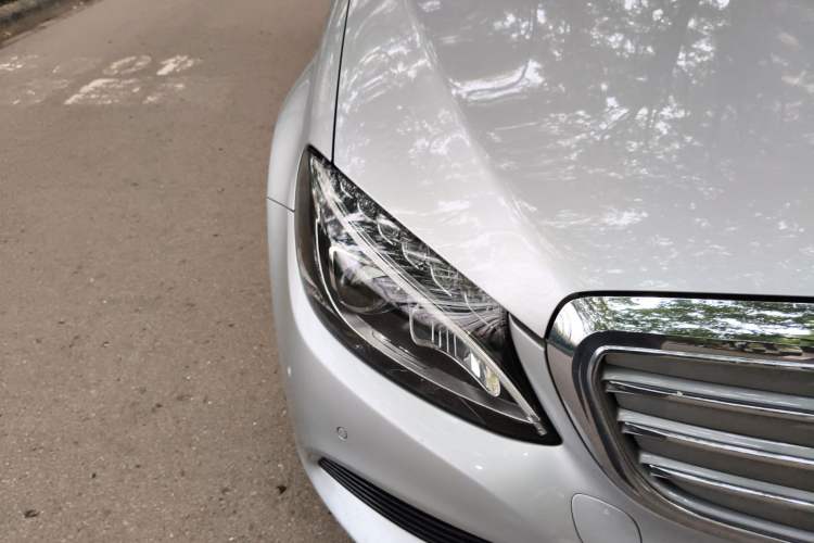 Used Mercedes-Benz C-Class 2015 C 200 L
