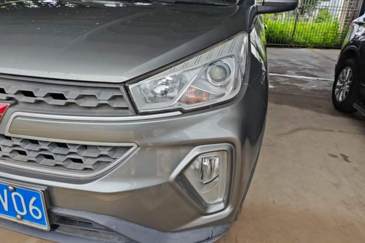 Used Wuling Hongguang S3 2019 1.5L Manual Comfort Model China VI Standard
