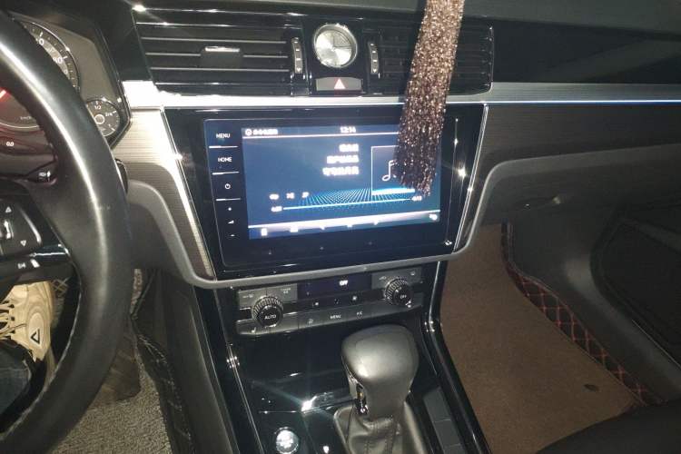 Used Volkswagen Phideon 2018 Revised Version 380TSI Two-Wheel Drive Business Edition