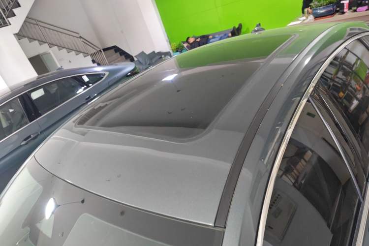 Used Chery Fengyun A8L 2025 1.5 TGDI 145 km Luxury Version Roof