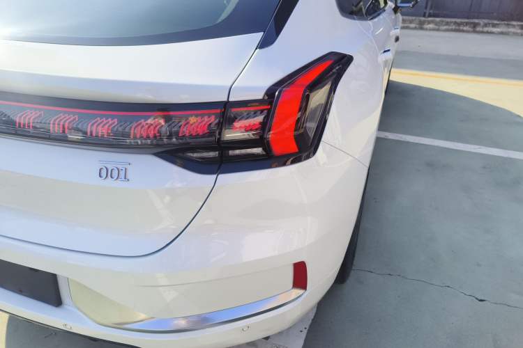 Used Zeekr 001 2022 Long-Range Dual-Motor WE Edition Right Rear Taillight