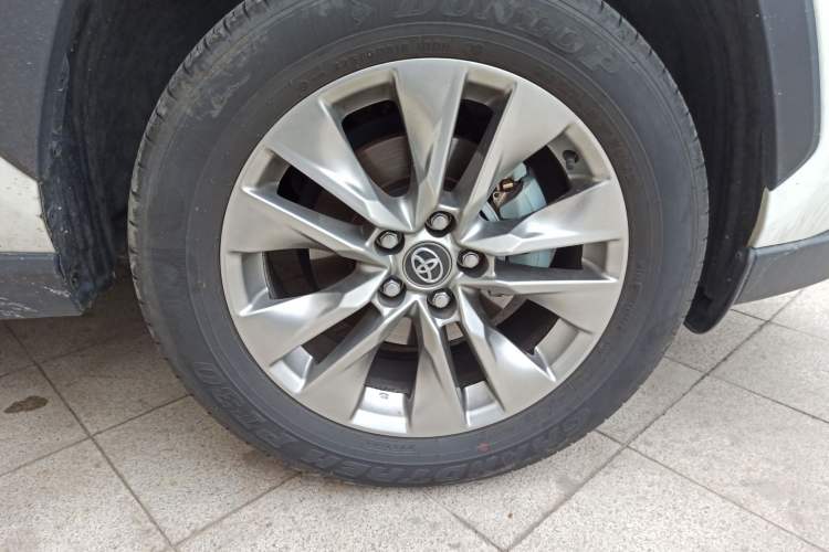 Used Toyota Wildlander 2024 2.0L CVT Two-Wheel Drive Leading Edition