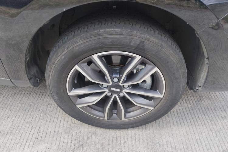 Used Wey VV5 2021 1.5T Two-Wheel Drive Smart Pioneer Right Front Wheel Hub