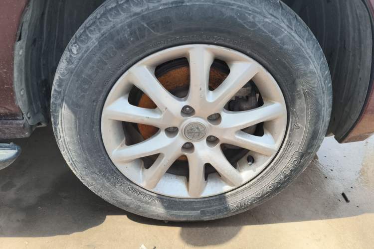 Used Venucia T70 2015 1.6L Manual Ruixing Edition Right Front Wheel Hub