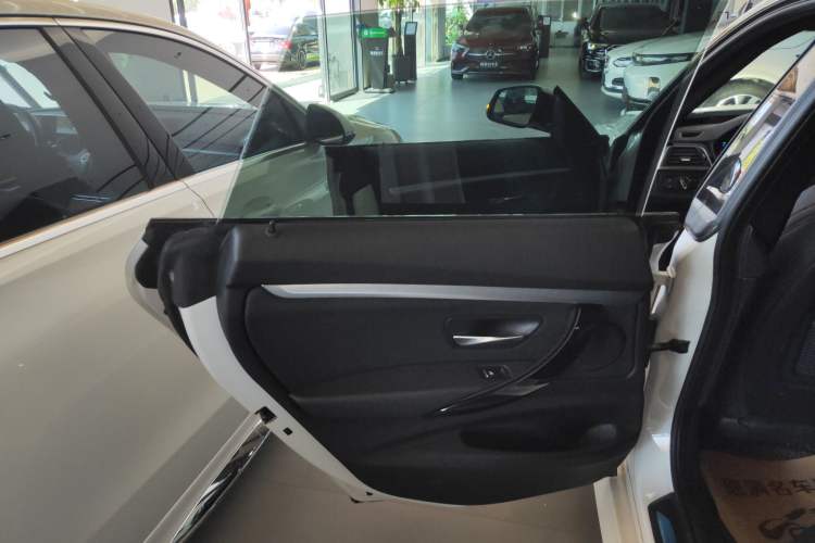 Used BMW 3 Series GT 2020 320i M Sport Package
