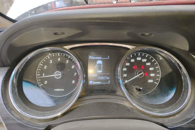 Used Baojun 730 2016 1.5L Manual Comfort Version 7 Seats China V Emission Standard
