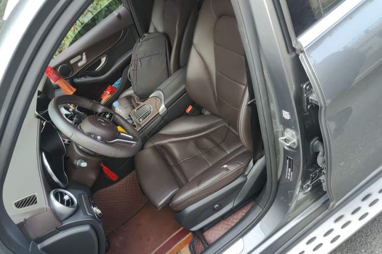 Used Mercedes-Benz GLC 2020 Facelift GLC 260 L 4MATIC Luxury Edition
