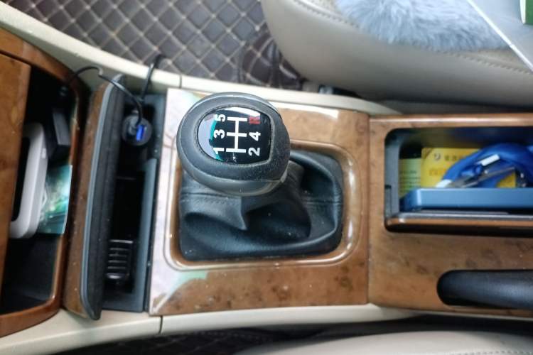 Used BYD F6 2009 New Wealth Edition 2.0L Manual Comfort Model
