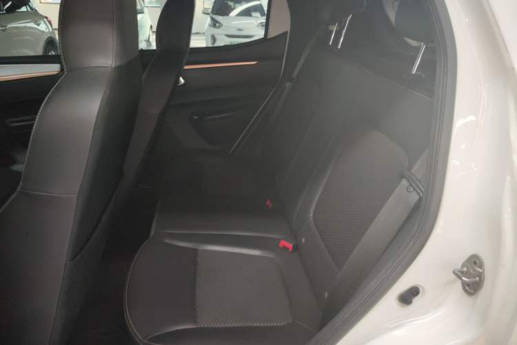 Used Dongfeng NAMMI BOX 2022 Chasing Wind Edition 331KM Advanced Model
