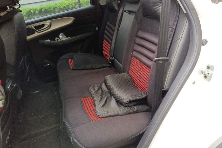 Used Roewe RX5 New Energy 2020 ePLUS National Trend Ronglin Luxury Edition Left Rear Seat