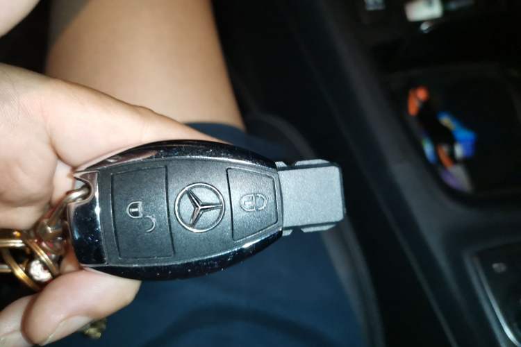 Used Mercedes-Benz B-Class 2019 B 200 Fashion Model Vehicle Key