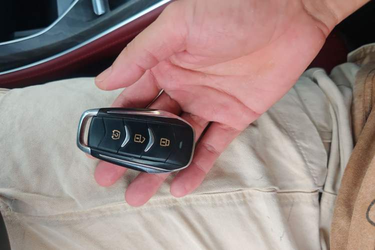 Used Dongfeng Fengon 580 2022 1.5T Automatic Enjoyment Model
