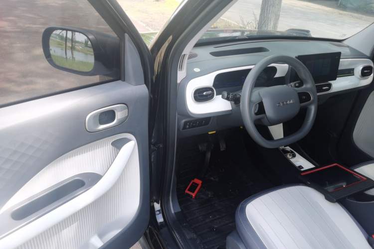 Used Geely Galaxy Panda 2025 210km Panda Kart Driver Seat