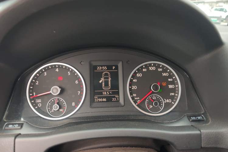 Used Volkswagen Tiguan 2015 1.8TSI Automatic Two-Wheel Drive Comfort Edition