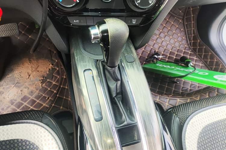 Used Honda XR-V 2017 1.5L LXi CVT Classic Edition
