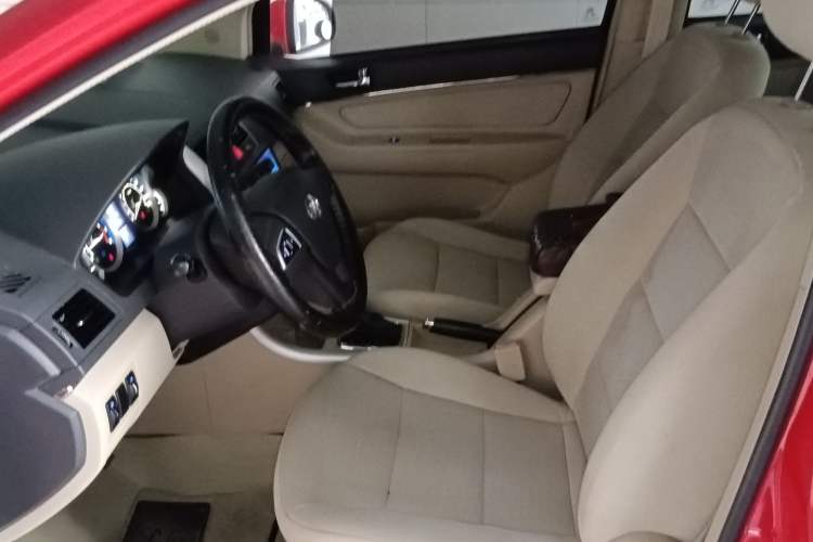 Used BAIC E Series 2012 Hatchback 1.5L Automatic Leshang Version