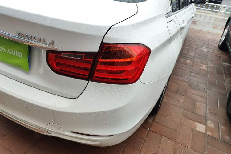 Used BMW 3 Series 2015 320Li Fashion Model
