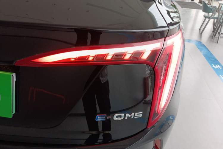 Used Hongqi E-QM5 2021 Charging Version Flagship Edition
