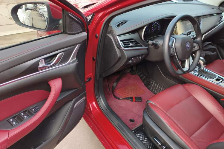 Used Changan Eado 2019 Blue Whale Edition 280T GDI DCT High-Speed Model