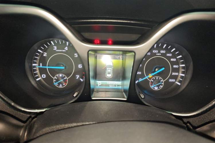 Used JMC Yusheng S330 2016 1.5L GTDi Automatic Two-Wheel Drive Prestige Edition