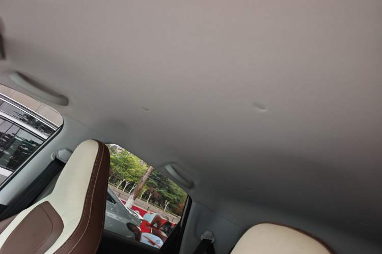 Used Wuling Bingo 2024 333 km Lingxi Connected Version Headliner
