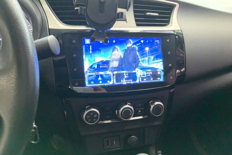 Used Nissan Sylphy 2022 Classic 1.6XL CVT Luxury Edition Audio And AC Panel