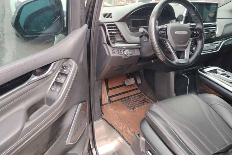 Used SAIC MAXUS G20 2021 PLUS 2.0T Gasoline Automatic Luxury Edition