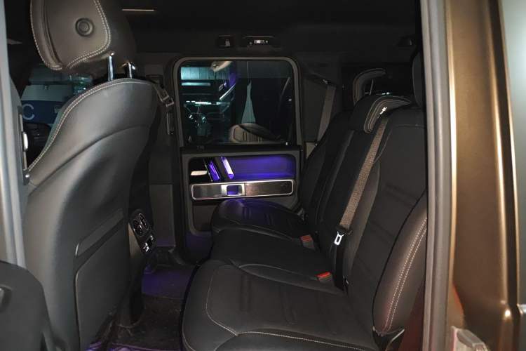 Used Mercedes-Benz G-Class 2019 G 500 Left Rear Seat