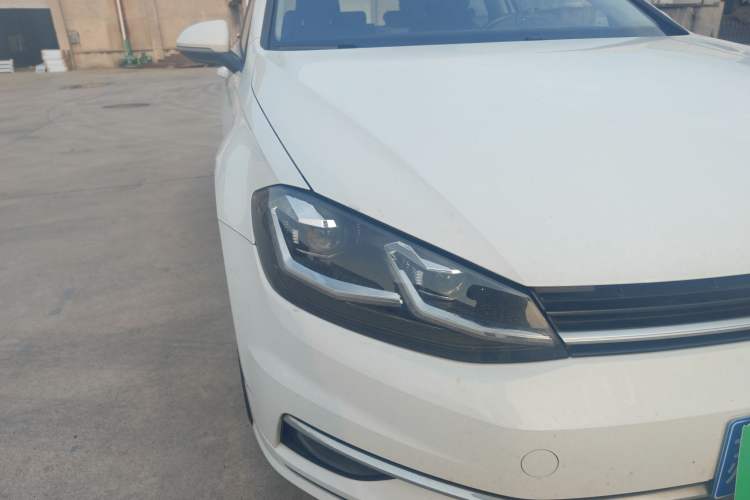 Used Volkswagen Golf 2020 Zhiai Edition 280TSI DSG Luxury Model