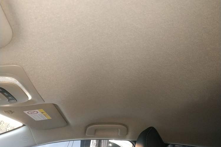 Used Toyota Corolla 2024 1.8L Smart Electric Hybrid Dual-Engine Pioneer Edition
