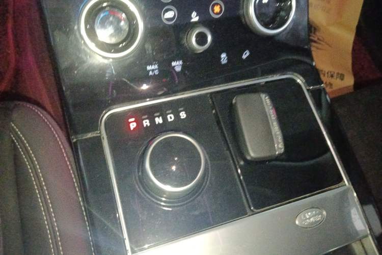 Used Land Rover Range Rover Velar 2020 P250
