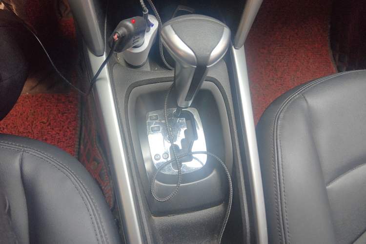 Used Citroen C3-XR 2015 1.6L Automatic Fashion Model Gear Lever