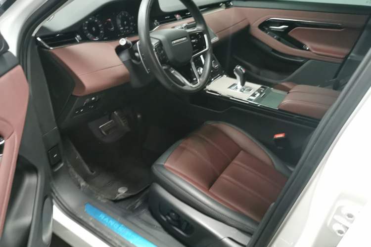 Used Land Rover Range Rover Evoque New Energy 2023 Aurora L P300e Plug-in Hybrid Electric Version