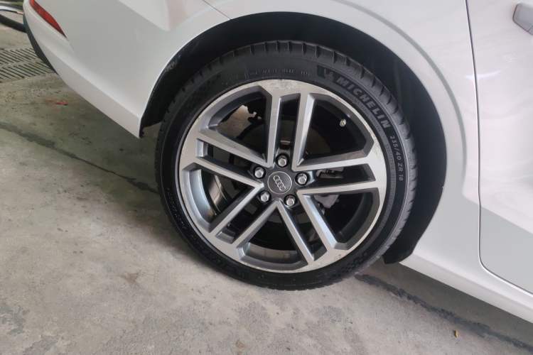 Used Audi A3 2018 30th Anniversary Edition Limousine 35 TFSI Ambition Model
