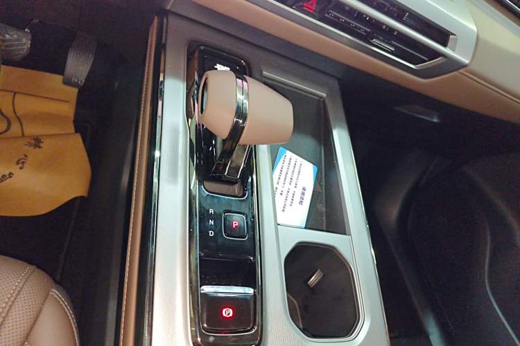 Used GAC Trumpchi GS4 2024 MAX 1.5T Flagship Edition Gear Lever