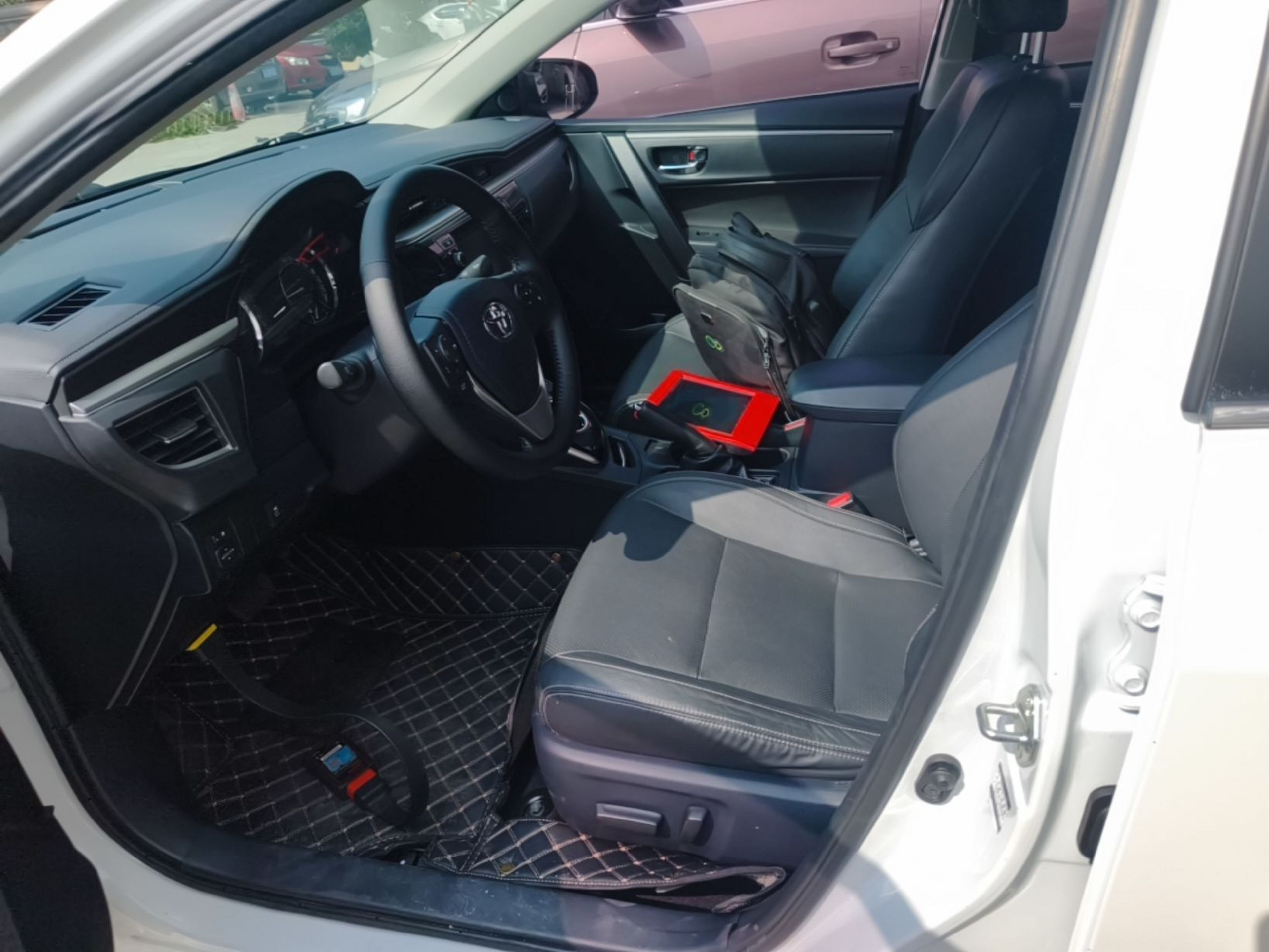 Interior delantero