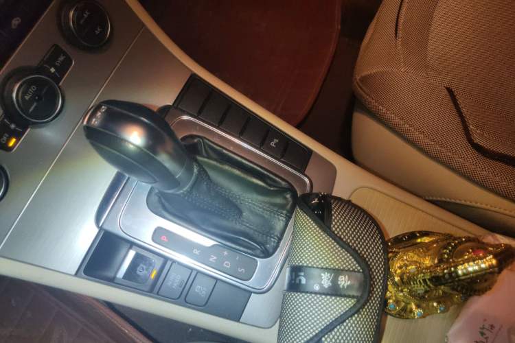 Used Volkswagen Magotan 2015 1.8TSI Advanced Model