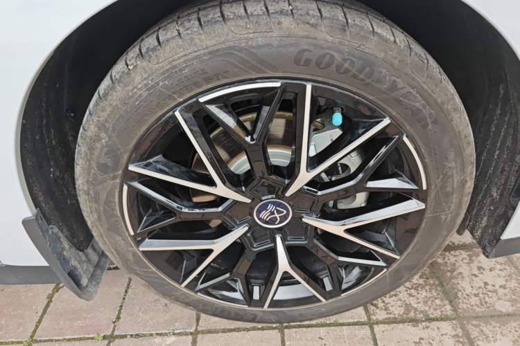 Used BYD Han 2025 DM-i 125KM Prestige Model
