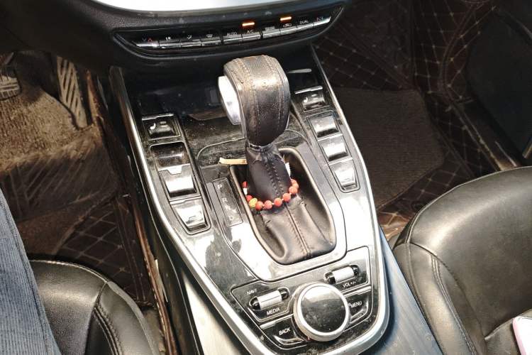 Used Soueast DX7 2018 Prime 1.8T DCT Prestige Model China V Standard
