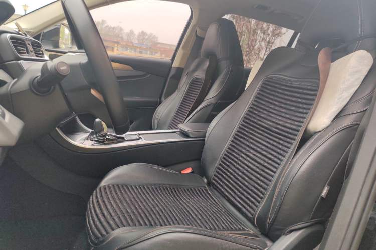 Used Lynk & Co 01 2017 2.0T Two-Wheel Drive Pro Edition
