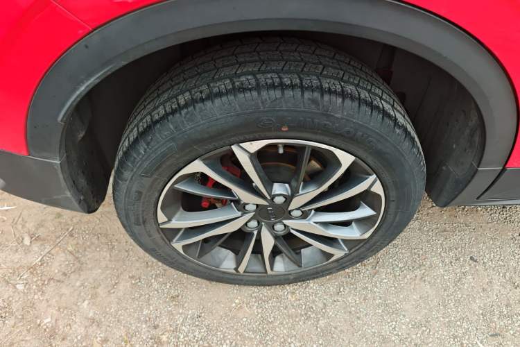 Used Geely Auto Coolray 2019 Sport Version 260T DCT Explorer China VI Standard
