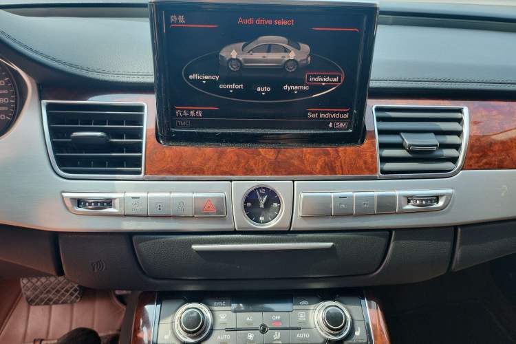 Used Audi A8 2012 A8L 45 TFSI quattro Comfort model
