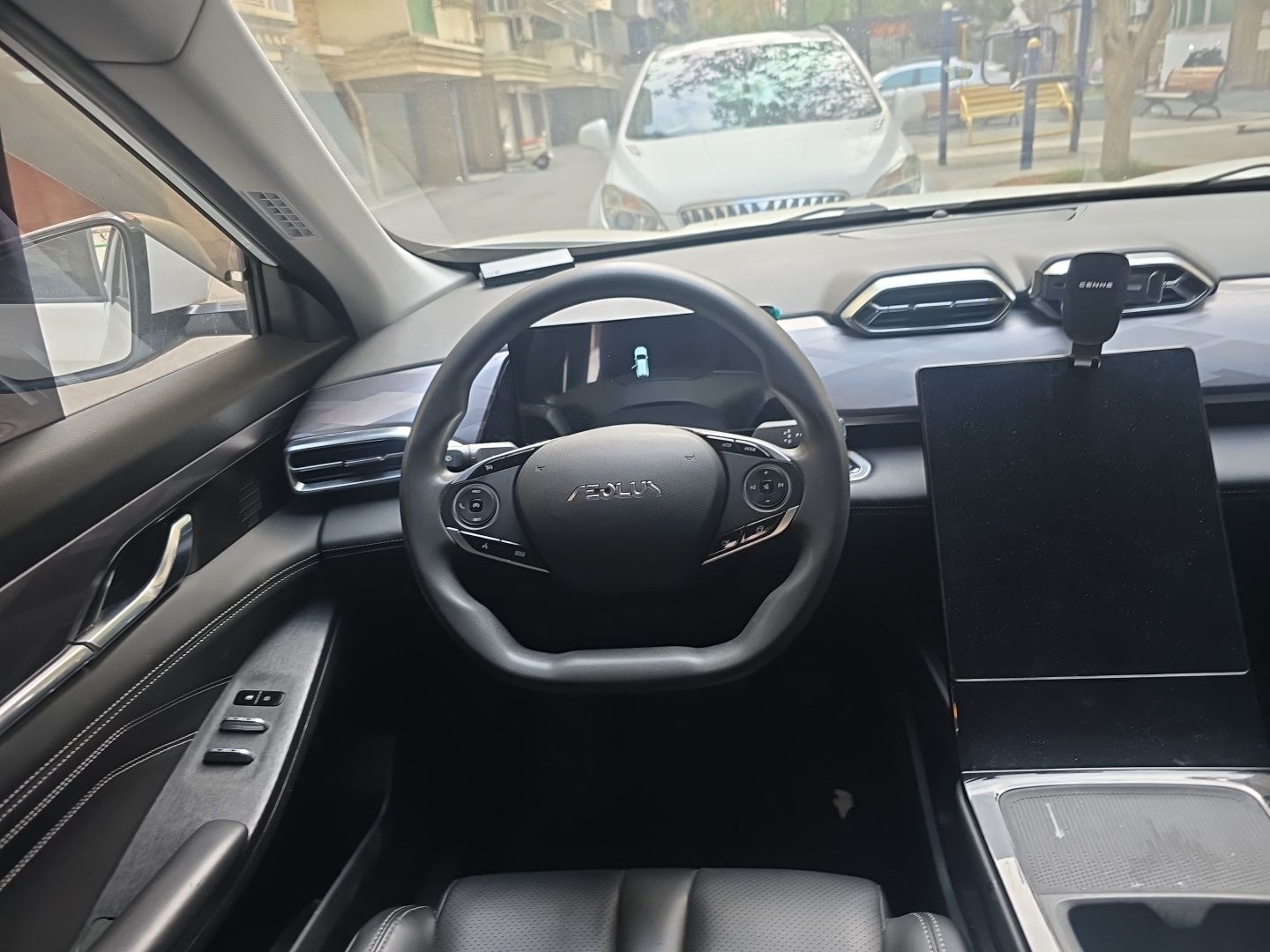 Dongfeng Aeolus SKY EV01 2024 530km PRO — снимка 7