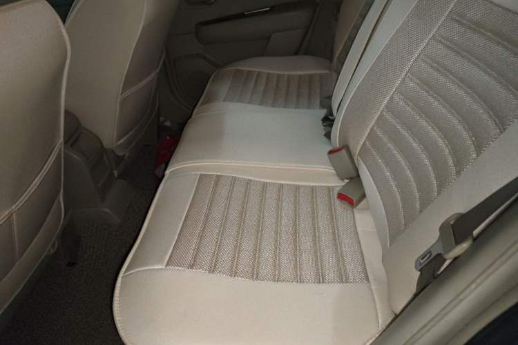 Used Nissan Tiida 2005 1.6GE AT
