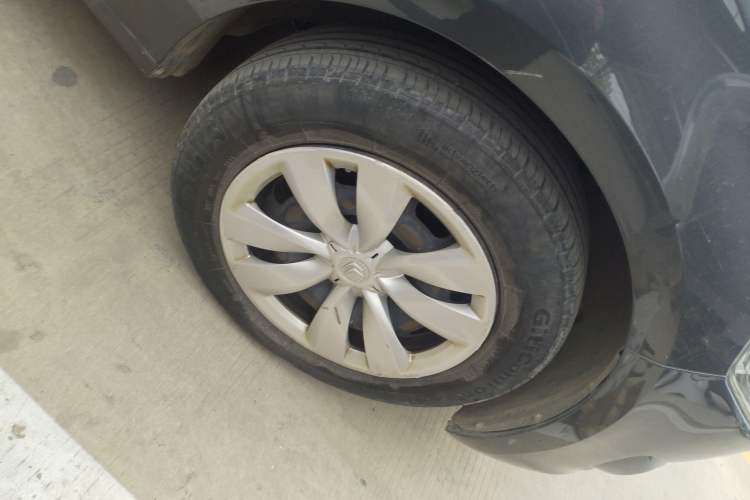 Used Citroen Elysee 2016 1.6L Manual Fashion Edition Right Front Wheel Hub