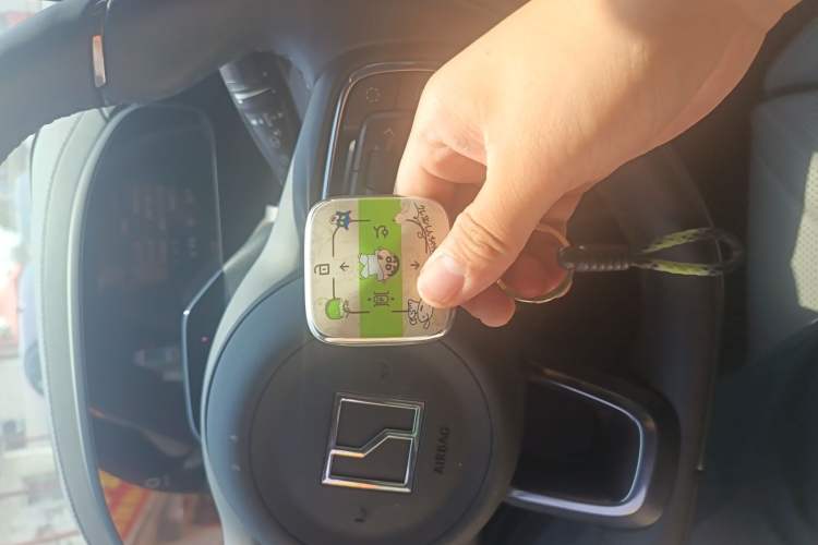 Used Zeekr 001 2025 WE Edition 95 kWh All-Wheel Drive Vehicle Key