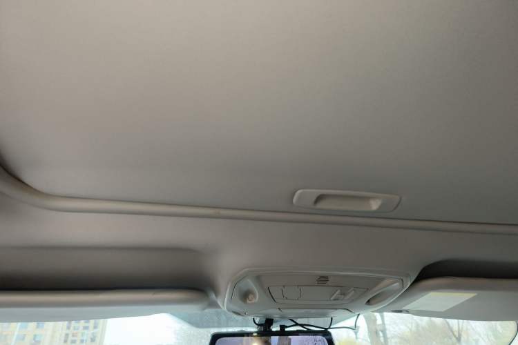 Used Ford Focus 2012 Hatchback 2.0L Automatic Luxury Sport Model Headliner